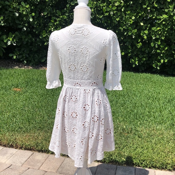 FOR LOVE & LEMONS WHITE FLOWER EYELET DRESS SIZE MEDIUM - Picture 6 of 12
